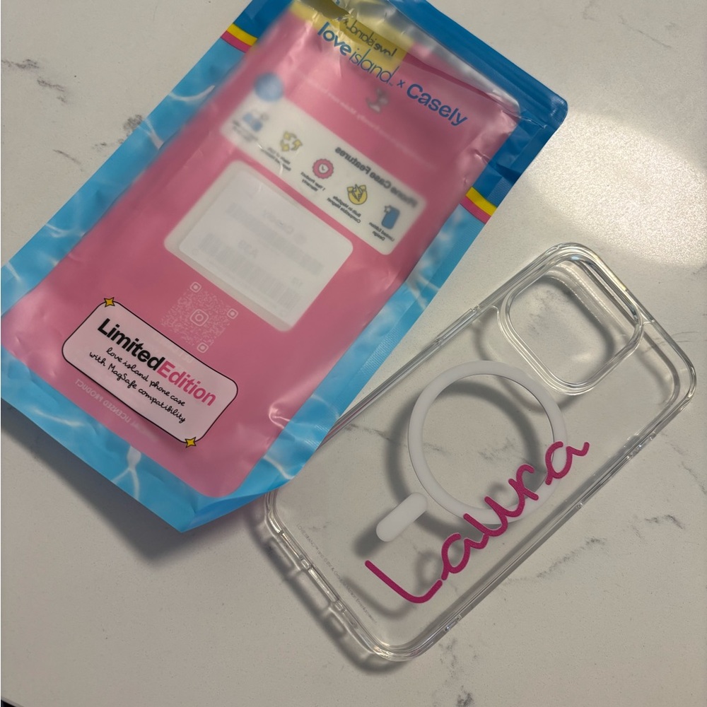 Casely + Love Island Case (iPhone 15 Pro)